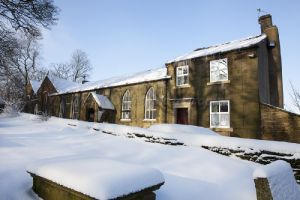 haworth graveyard jan 22 2013 6 sm.jpg